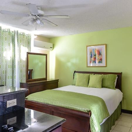 Beach Studio 10 Ocho Rios Buitenkant foto